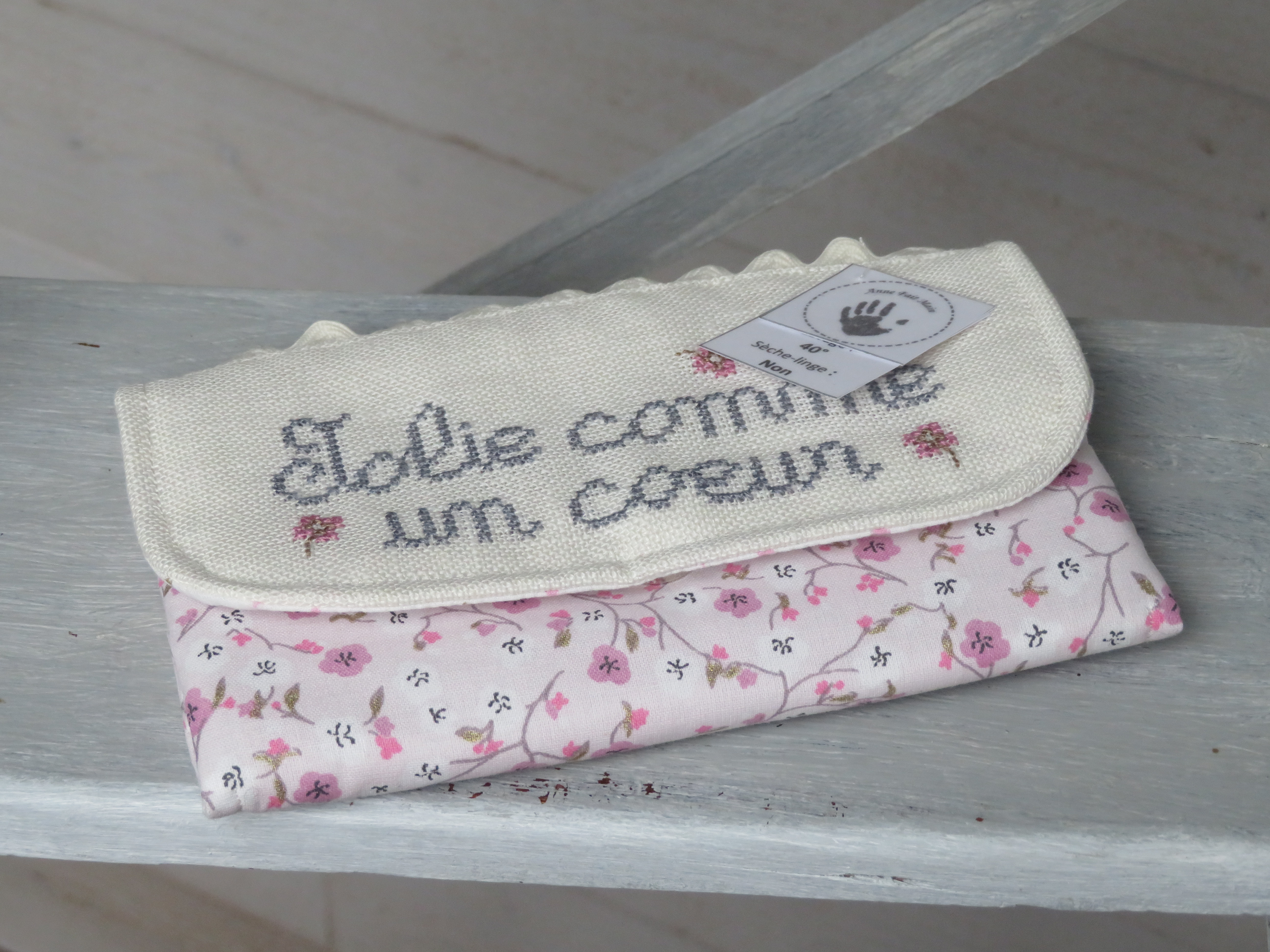 JOLIE-COEUR-001